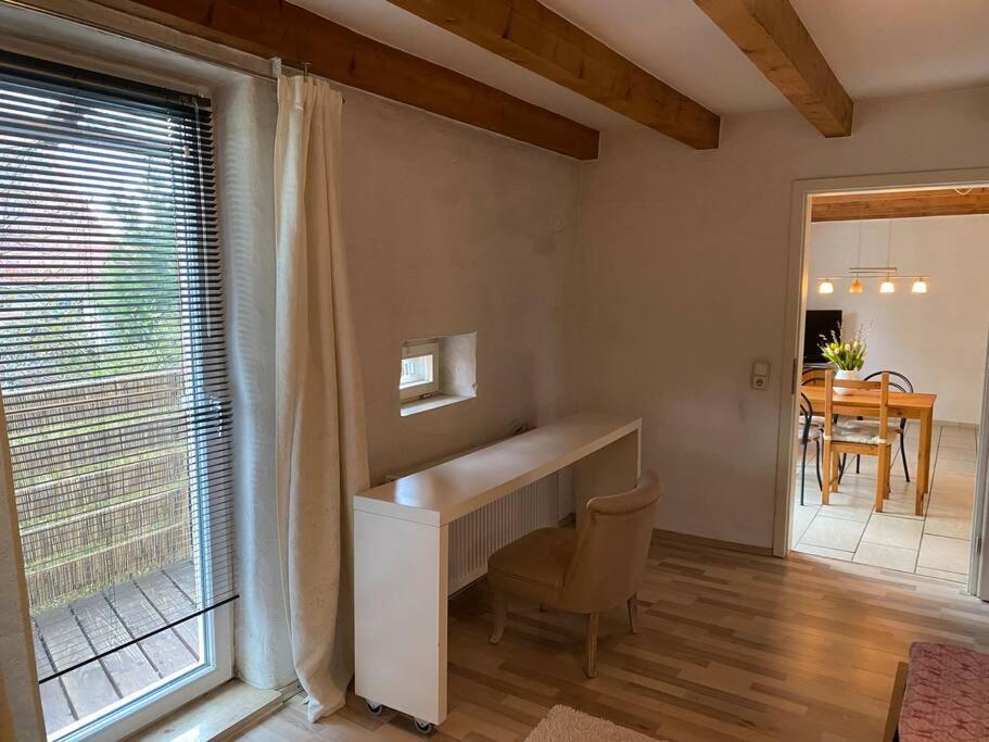 Ferienwohnung Mit Schoener Terrasse. Ellerstadt 외부 사진